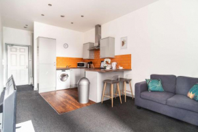 Charming 1 Bed Apartment in Central Blackburn
